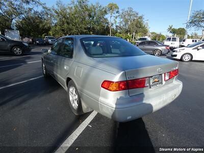 2000 Toyota Camry LE   - Photo 9 - Naples, FL 34104