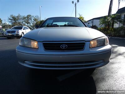 2000 Toyota Camry LE   - Photo 4 - Naples, FL 34104