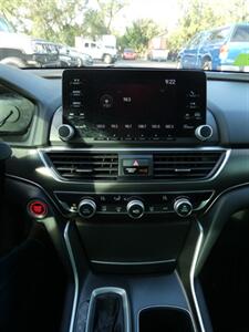 2020 Honda Accord LX - Photo 33 - Naples, FL 34104