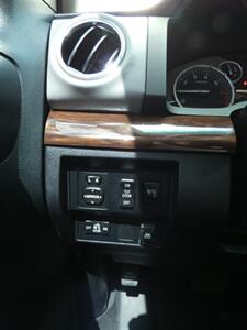 2016 Toyota Tundra Limited   - Photo 25 - Naples, FL 34104