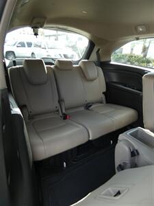 2018 Honda Odyssey EX-L w/Navi w/RES   - Photo 56 - Naples, FL 34104