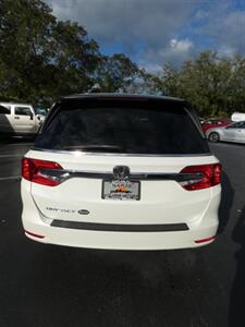 2018 Honda Odyssey EX-L w/Navi w/RES   - Photo 12 - Naples, FL 34104