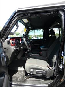 2021 Jeep Gladiator Rubicon   - Photo 48 - Naples, FL 34104