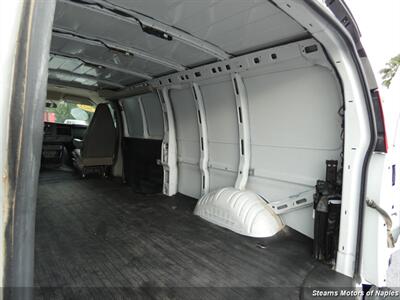 2023 Chevrolet Express 2500   - Photo 15 - Naples, FL 34104