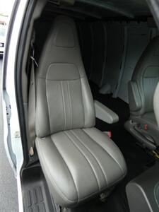 2023 Chevrolet Express 2500   - Photo 37 - Naples, FL 34104
