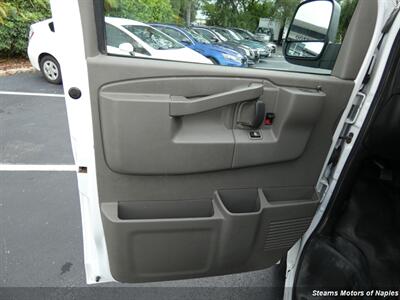 2023 Chevrolet Express 2500   - Photo 35 - Naples, FL 34104