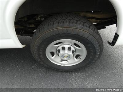 2023 Chevrolet Express 2500   - Photo 19 - Naples, FL 34104