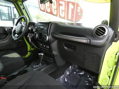 2013 Jeep Wrangler Sport   - Photo 46 - Naples, FL 34104