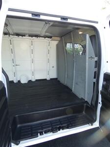 2022 GMC Savana 3500   - Photo 41 - Naples, FL 34104