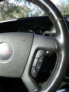 2022 GMC Savana 3500   - Photo 26 - Naples, FL 34104