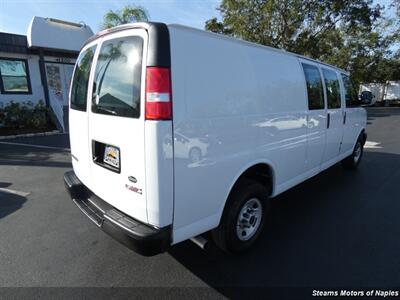 2022 GMC Savana 3500   - Photo 11 - Naples, FL 34104