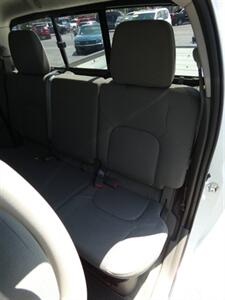 2016 Nissan Frontier S   - Photo 40 - Naples, FL 34104