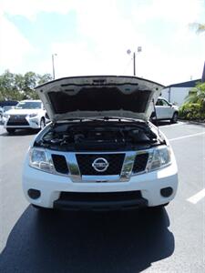 2016 Nissan Frontier S   - Photo 6 - Naples, FL 34104