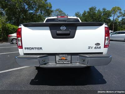 2016 Nissan Frontier S   - Photo 12 - Naples, FL 34104