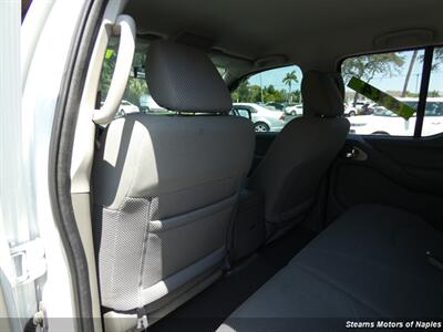 2016 Nissan Frontier S   - Photo 42 - Naples, FL 34104