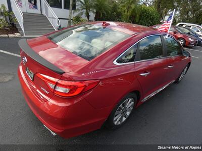 2017 Hyundai Sonata Limited   - Photo 13 - Naples, FL 34104