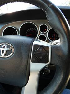 2016 Toyota Sequoia Limited   - Photo 25 - Naples, FL 34104