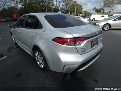 2022 Toyota Corolla LE   - Photo 9 - Naples, FL 34104