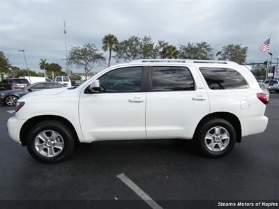 2020 Toyota Sequoia SR5   - Photo 10 - Naples, FL 34104