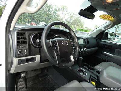 2020 Toyota Sequoia SR5   - Photo 39 - Naples, FL 34104