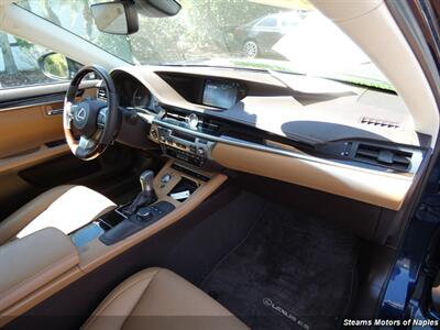 2018 Lexus ES 350   - Photo 48 - Naples, FL 34104