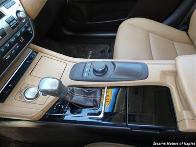 2018 Lexus ES 350   - Photo 34 - Naples, FL 34104