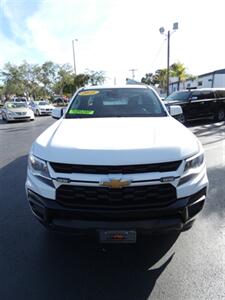 2021 Chevrolet Colorado LT   - Photo 5 - Naples, FL 34104