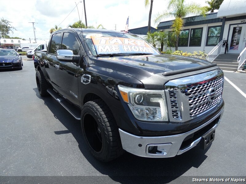 2017 Nissan Titan SL  