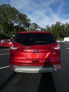 2015 Ford Escape SE   - Photo 12 - Naples, FL 34104