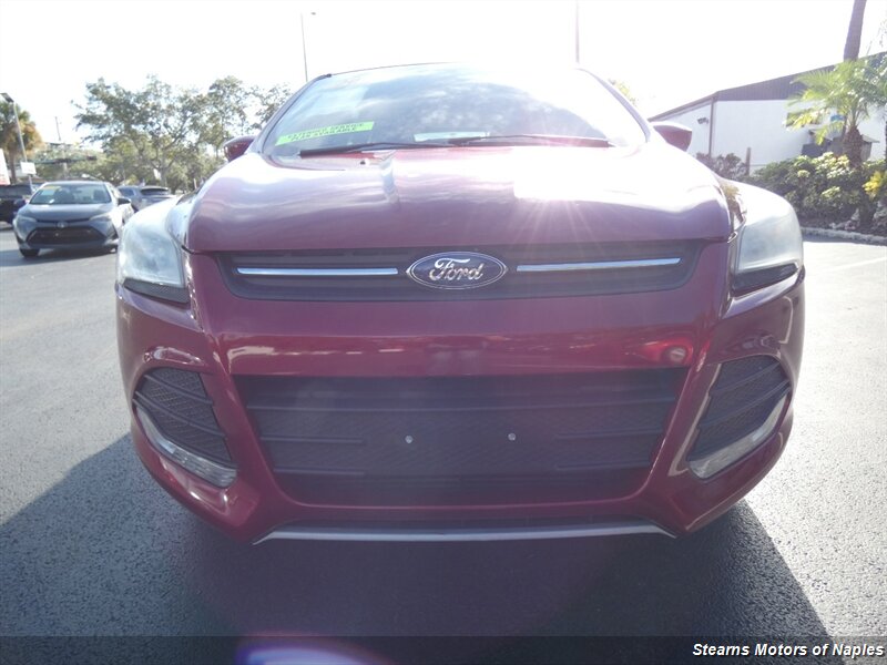 2015 Ford Escape SE photo 2