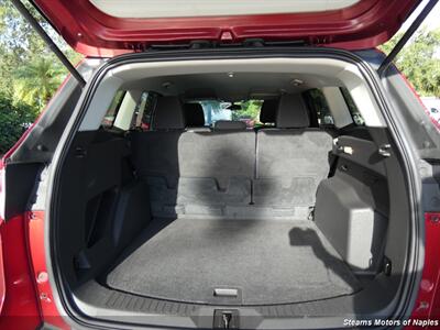 2015 Ford Escape SE   - Photo 14 - Naples, FL 34104
