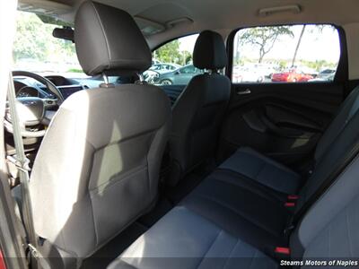 2015 Ford Escape SE   - Photo 40 - Naples, FL 34104