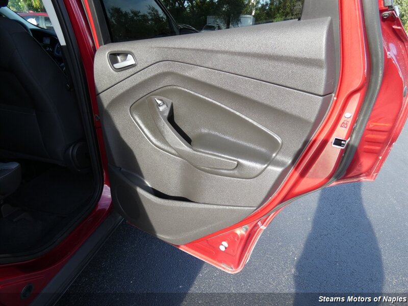 2015 Ford Escape SE photo 30