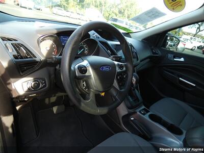 2015 Ford Escape SE   - Photo 34 - Naples, FL 34104