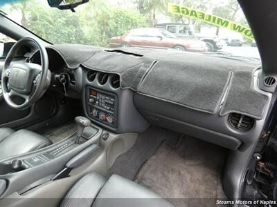 1995 Pontiac Firebird Trans Am   - Photo 39 - Naples, FL 34104