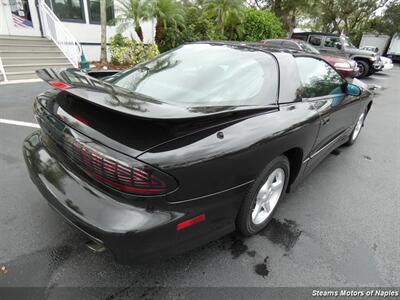 1995 Pontiac Firebird Trans Am   - Photo 11 - Naples, FL 34104