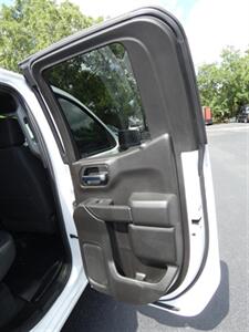2020 Chevrolet Silverado 1500 LT - Photo 54 - Naples, FL 34104
