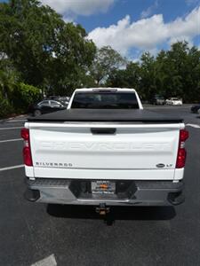 2020 Chevrolet Silverado 1500 LT - Photo 14 - Naples, FL 34104