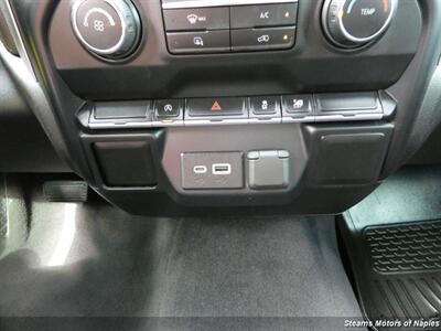 2020 Chevrolet Silverado 1500 LT - Photo 32 - Naples, FL 34104