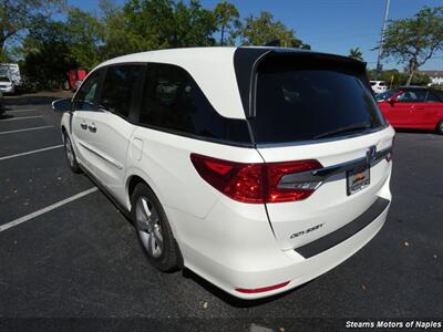 2019 Honda Odyssey EX-L   - Photo 9 - Naples, FL 34104