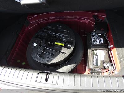 2015 Hyundai Genesis 3.8L   - Photo 14 - Naples, FL 34104