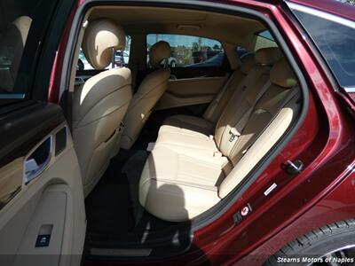 2015 Hyundai Genesis 3.8L   - Photo 42 - Naples, FL 34104