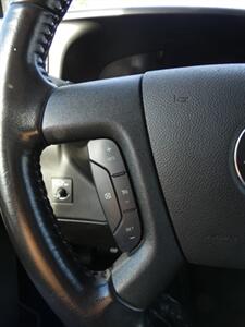 2023 Chevrolet Express 2500 - Photo 23 - Naples, FL 34104