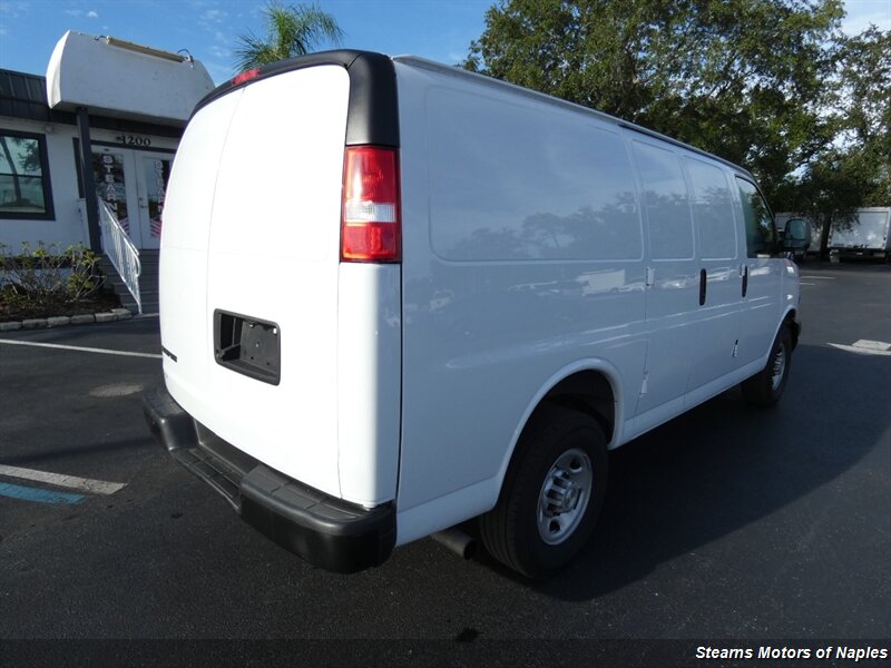 2023 Chevrolet Express 2500 Cargo photo 8