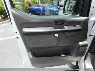 2021 Nissan NV 2500 HD SV   - Photo 39 - Naples, FL 34104