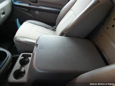 2021 Nissan NV 2500 HD SV   - Photo 32 - Naples, FL 34104
