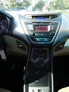 2013 Hyundai Elantra GLS   - Photo 30 - Naples, FL 34104