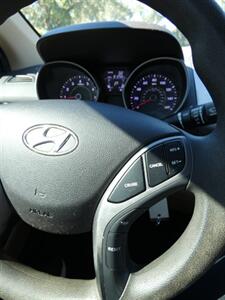 2013 Hyundai Elantra GLS   - Photo 25 - Naples, FL 34104