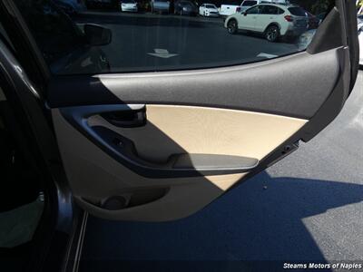 2013 Hyundai Elantra GLS   - Photo 52 - Naples, FL 34104