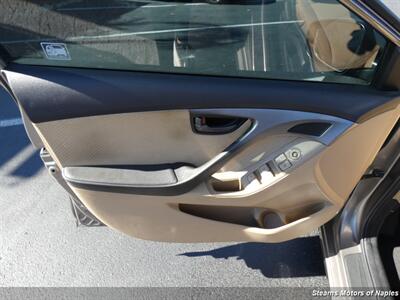 2013 Hyundai Elantra GLS   - Photo 39 - Naples, FL 34104